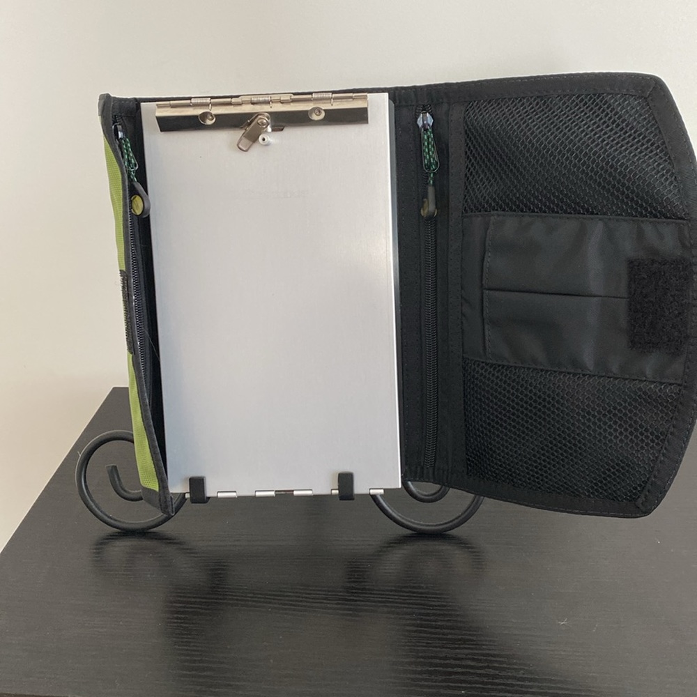 Clipboard With Case - Picture 2 of 6